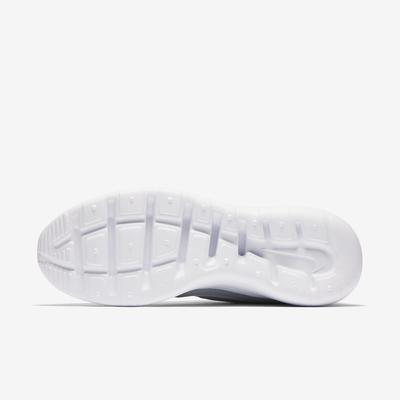 Nike Womens Kaishi 2.0 Running Shoes - Wolf Grey - main image