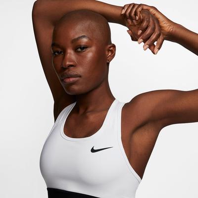 Nike Womens Swoosh Medium Sports Bra - White - main image