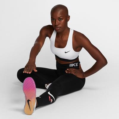 Nike Womens Swoosh Medium Sports Bra - White - main image