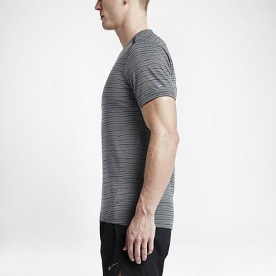 Nike Mens Cool Tailwind Stripe Top Grey Extra Extra Large Grey