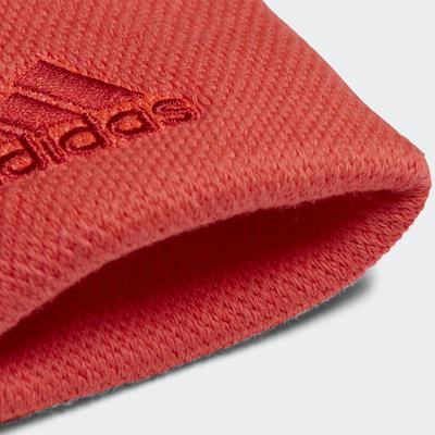 Adidas Tennis Small Wristband - Scarlet - main image
