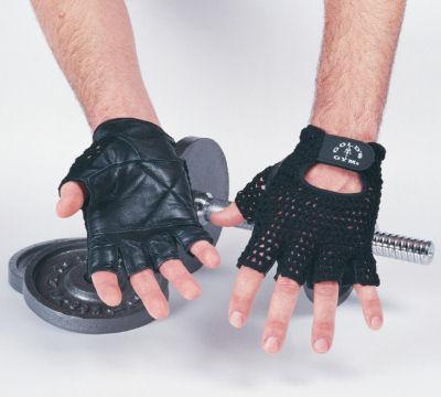 Golds Gym Mesh Back Gym Gloves - main image