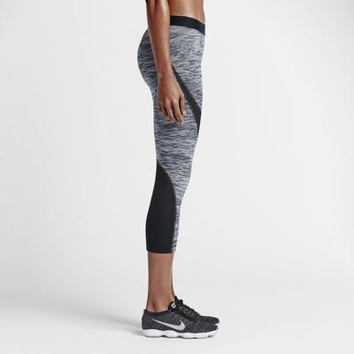 Nike Womens Pro Hypercool Capri Tights - Black - main image