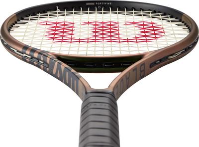 Wilson Blade 98 (18x20) v8 Tennis Racket [Frame Only] - main image