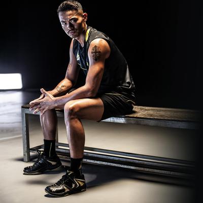 Yonex SHB SC6 LDEX Mens Lin Dan Badminton Shoes - Black - main image