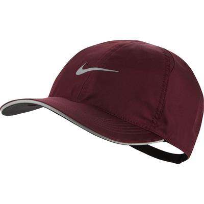 maroon cap nike